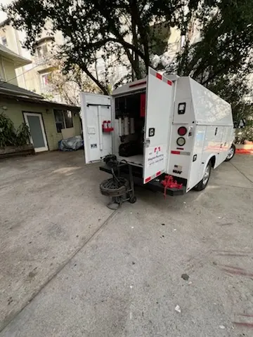 Magnet Plumbing service vehicle on-site for Grease Trap Cleaning in La Cañada Flintridge